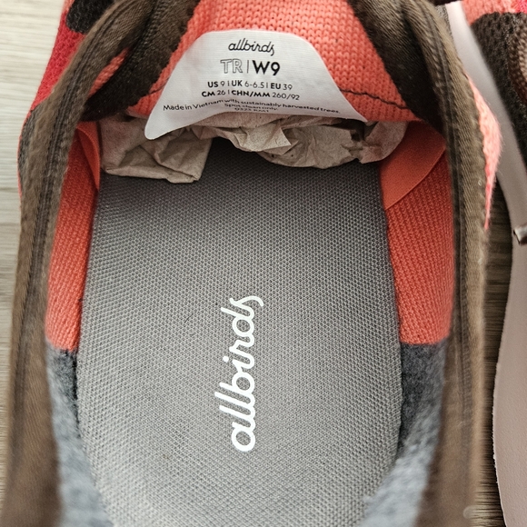 Allbirds Women's Tree Runners Bloom Coral Red Camo Sneaker Size 9 - Picture 6 of 7